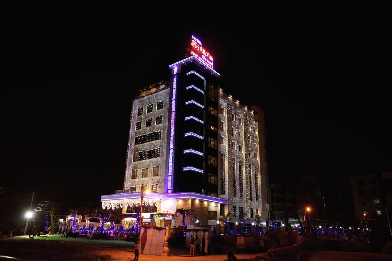 Hotel Sitara Grand Miyapur Hajdarabad Zewnętrze zdjęcie